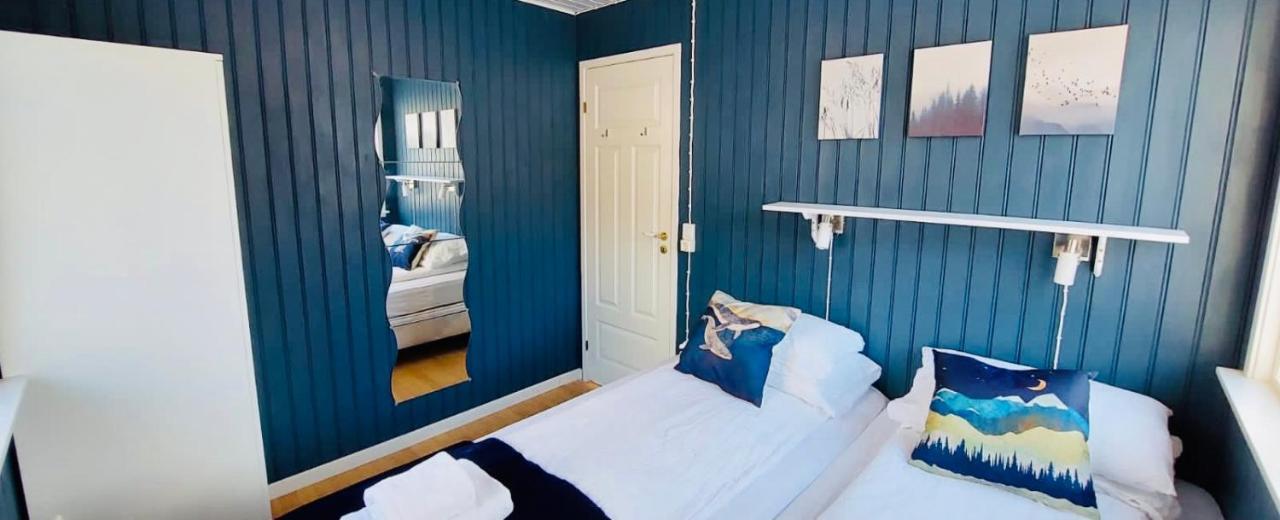 Langahlid Cottages & Hot Tubs Seyðisfjörður Esterno foto